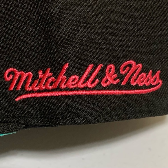 Mitchell & Ness San Antonio Spurs HWC Fitted Hat/Cap-Size 7 1/2 NWT - Picture 9 of 13